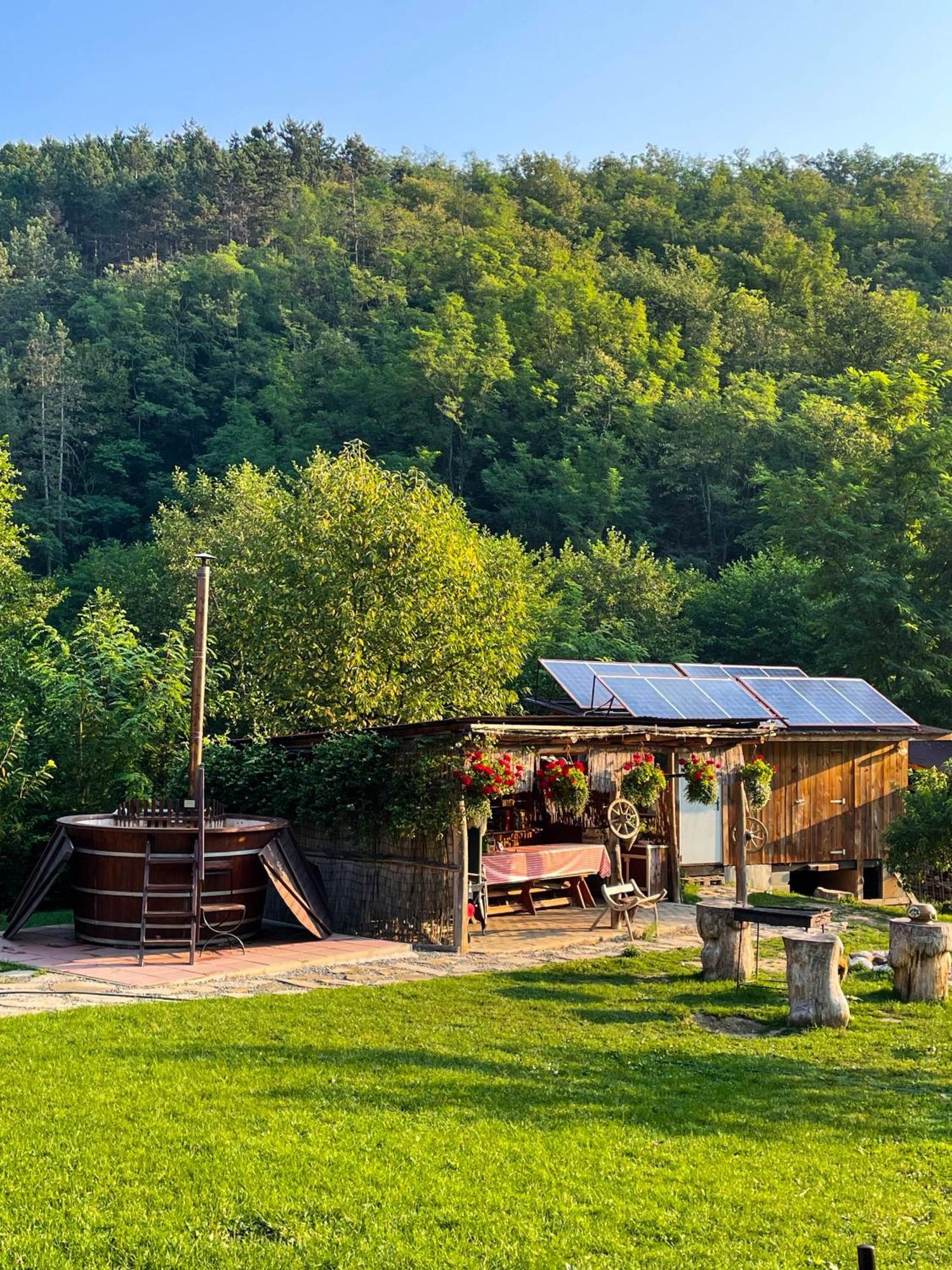 Cabana La Domnu' De Pe Vale Villa Aiud Esterno foto